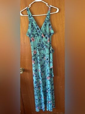 41 hawthorn adelina knit maxi dress 41 Hawthorn Adelina Red Floral Knit Sleeveless Maxi Dress, XXL Stitchfix
